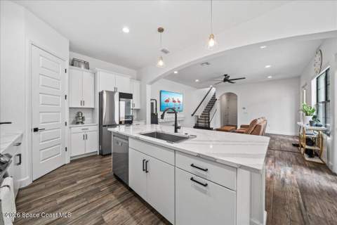 8476 Lyside Drive, Melbourne FL - photo 8 of 41