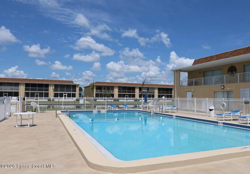 2 bedroom Condominium at 2135 N Courtenay Parkway #211, Island Village Condo No B, Merritt Island — photo 4