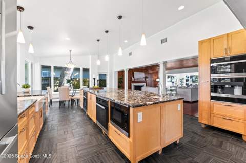 1001 N Indian River Drive, Cocoa FL - photo 10 of 77
