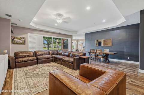 570 Gardendale Circle, Palm Bay FL - photo 11 of 37