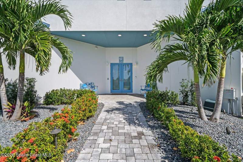 5 bedroom Single Family Residence at 5285 Highway A1a, Melbourne Beach, Melbourne Beach — photo 5