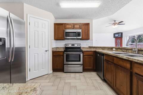 599 Estes Avenue, Palm Bay FL - photo 12 of 40