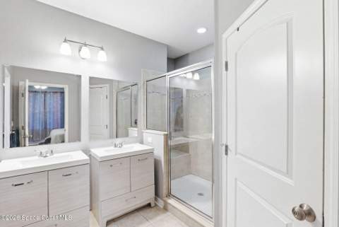 1045 Venetian Drive #102, Melbourne FL - photo 17 of 25