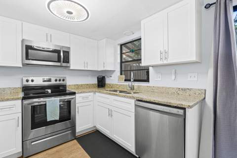 117 Harbor Drive, Cape Canaveral FL - photo 9 of 35