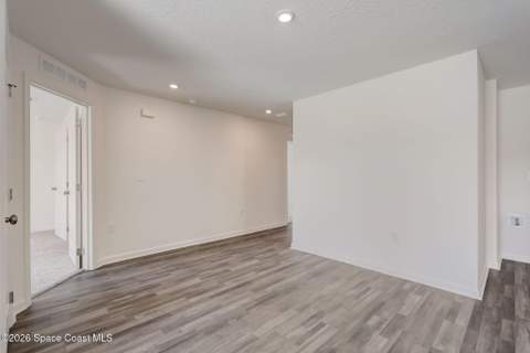 1455 Hayworth Circle, Palm Bay FL - photo 14 of 37
