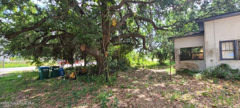 2 bedroom Single Family Residence at 920 Malabar Road, Malabar, Malabar — photo 3