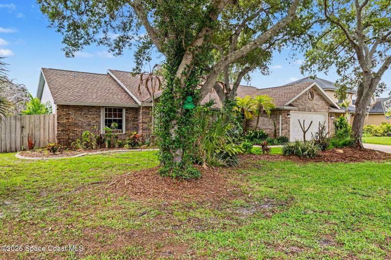 3 bedroom Single Family Residence at 1051 Mandarin Drive, Turkey Creek Subd, Palm Bay — photo 3