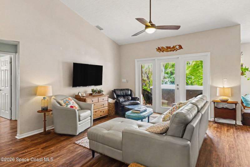 3 bedroom Single Family Residence at 1051 Mandarin Drive, Turkey Creek Subd, Palm Bay — photo 5