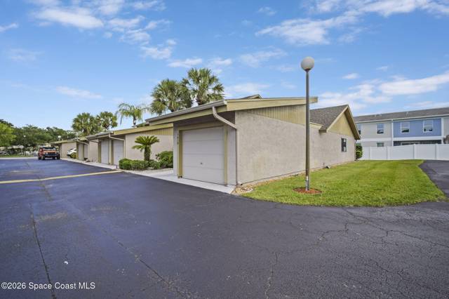 Palm Gardens Townhomes