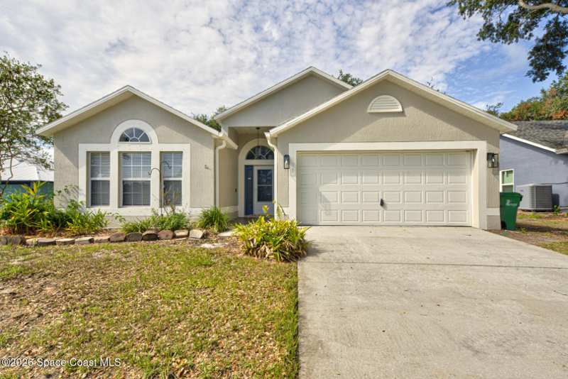4 bedroom Single Family Residence at 3353 Echo Ridge Place, Hickory Trails Sec 2, Cocoa — photo 1