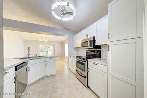 3353 Echo Ridge Place, Cocoa FL - photo 15 of 50