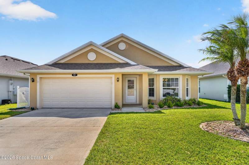 3 bedroom Single Family Residence at 987 Mason Drive, Plantation Oaks of Brevard Phase 5, Titusville — photo 2