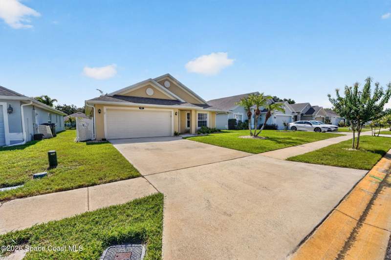3 bedroom Single Family Residence at 987 Mason Drive, Plantation Oaks of Brevard Phase 5, Titusville — photo 5