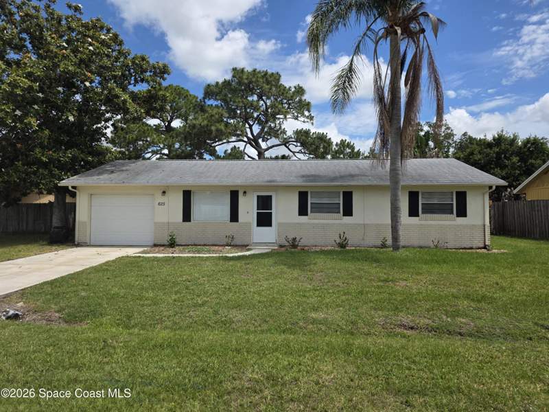 3 bedroom Single Family Residence at 625 Concord Street, Port Malabar Country Club Unit 8, Palm Bay — photo 2