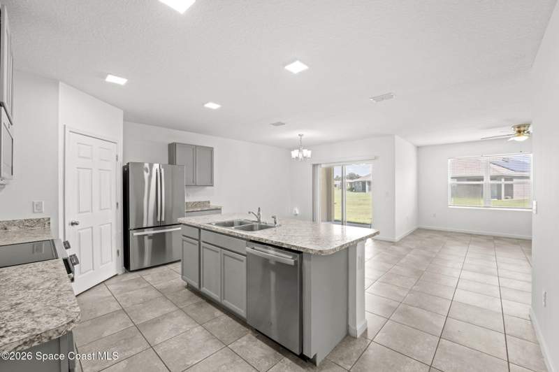 4 bedroom Single Family Residence at 235 Sorrento Drive, Lakeside Palms, Cocoa — photo 5