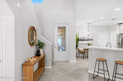 722 Carlsbad Drive, Satellite Beach FL - photo 8 of 99