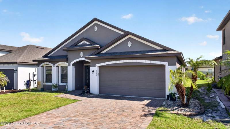 4 bedroom Single Family Residence at 4059 Alligator Flag Circle, Sawgrass Lakes Phase Four, West Melbourne — photo 2