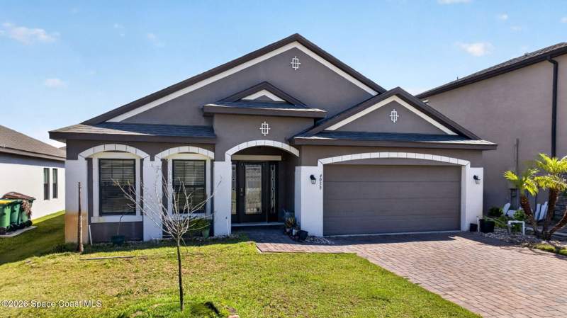 4 bedroom Single Family Residence at 4059 Alligator Flag Circle, Sawgrass Lakes Phase Four, West Melbourne — photo 4