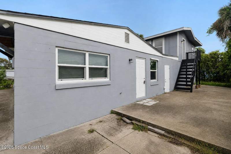 6 bedroom Single Family Residence at 1125 Gainey Drive, Gramling Park Subd, Melbourne — photo 4