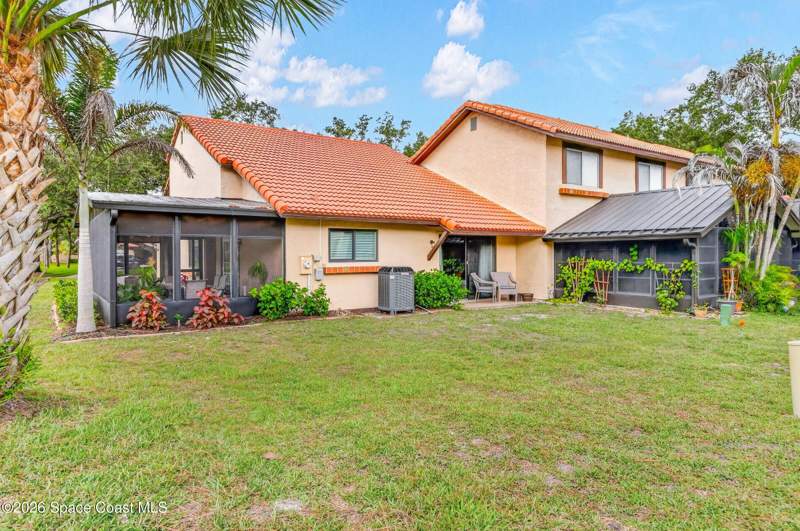 2 bedroom Townhouse at 1557 Waldorf Circle, Port Malabar Country Club Unit 5 1st Replat, Palm Bay — photo 5