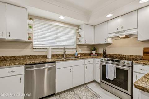 1557 Waldorf Circle, Palm Bay FL - photo 13 of 50