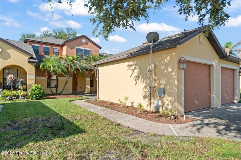 3 bedroom Townhouse at 990 Luminary Circle #105, Sonesta Walk Phase 2, Melbourne — photo 2