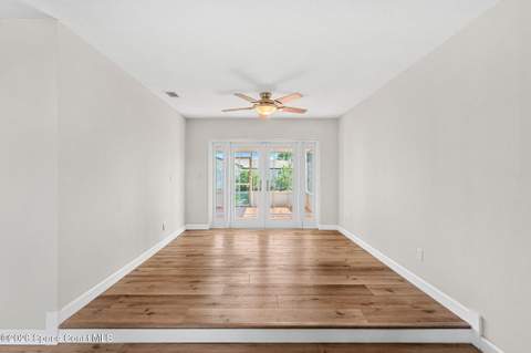 475 E Amherst Circle, Satellite Beach FL - photo 16 of 34