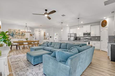 466 Olmsted Street, Palm Bay FL - photo 8 of 40