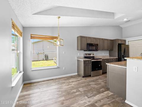 648 Munich Street, Palm Bay FL - photo 7 of 38