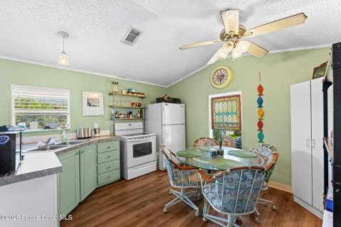 2580 Highway A1a #73, Melbourne Beach FL - photo 14 of 47
