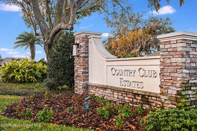 4 bedroom Single Family Residence at 1204 Connolly Lane, Country Club Estates Subd, Palm Bay — photo 2
