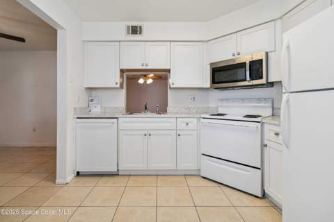 4670 Beck Lake Trail #1-119, Melbourne FL - photo 13 of 30