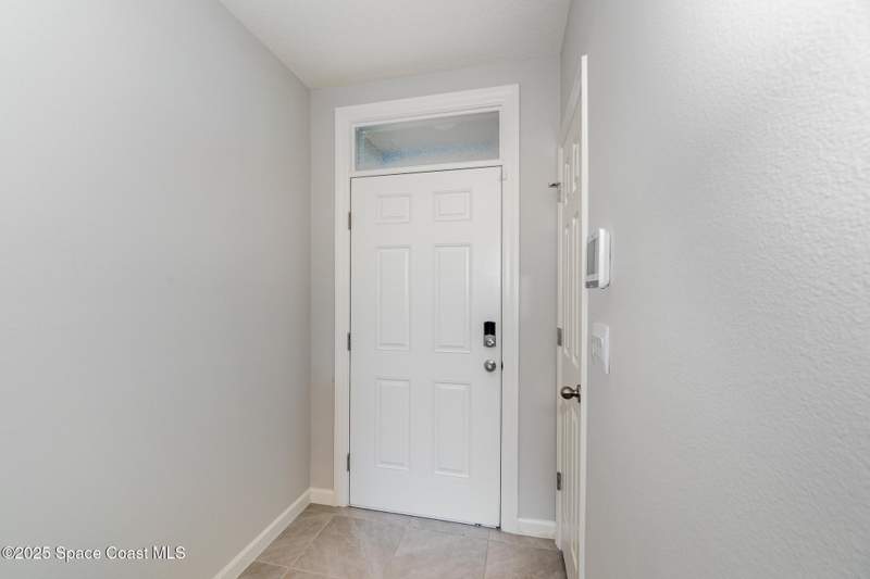 4 bedroom Single Family Residence at 1663 Garabaldi Circle, Cypress Bay West Freedom, Palm Bay — photo 2