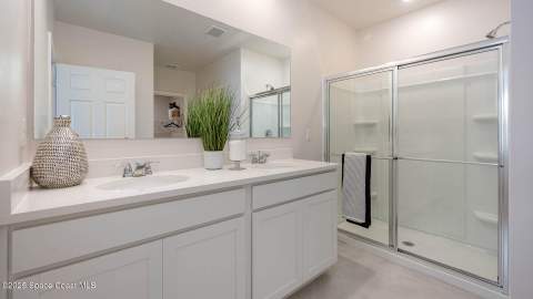 1663 Garabaldi Circle, Palm Bay FL - photo 18 of 39