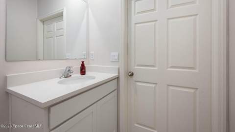 1663 Garabaldi Circle, Palm Bay FL - photo 22 of 39