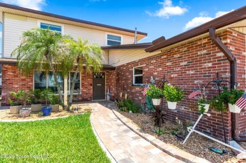 1275 Island Drive, Merritt Island FL - photo 13 of 63