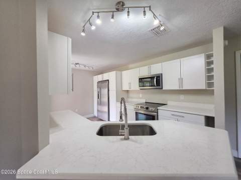 647 Bryant Road, Palm Bay FL - photo 6 of 30