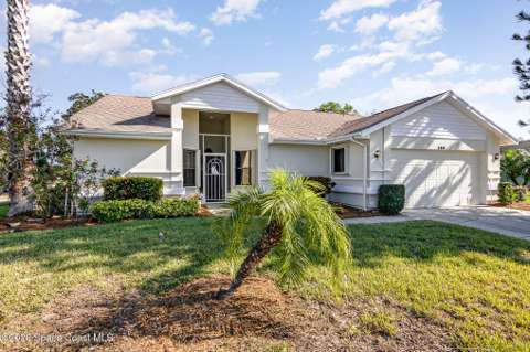 1411 Patriot Drive, golf community for sale in Melbourne