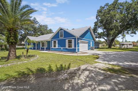 4036 Arlington Avenue, Mims FL - photo 9 of 44