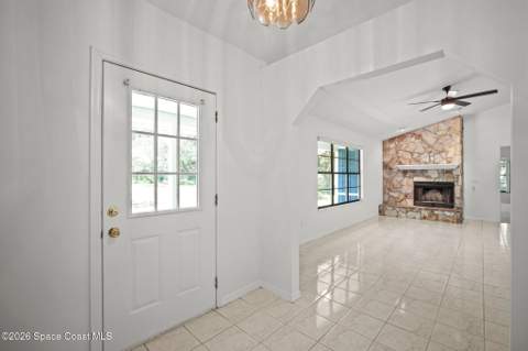 4036 Arlington Avenue, Mims FL - photo 13 of 44