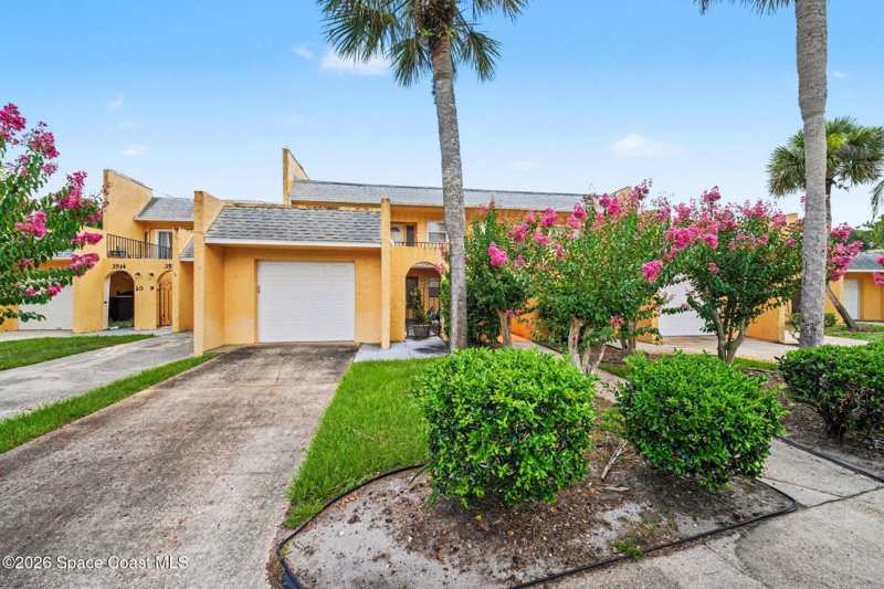 2 bedroom Condominium at 3526 Dairy Road, Oak Park Villas of Brevard Condo, Titusville — photo 1