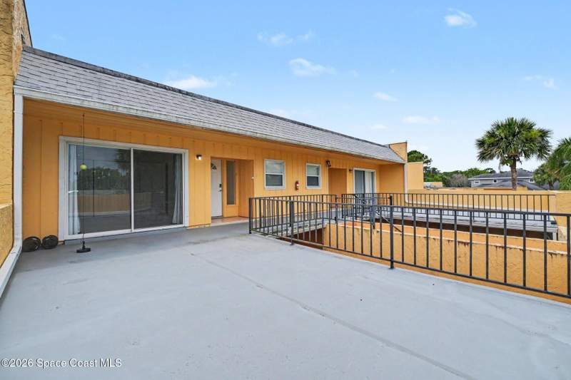 2 bedroom Condominium at 3526 Dairy Road, Oak Park Villas of Brevard Condo, Titusville — photo 4