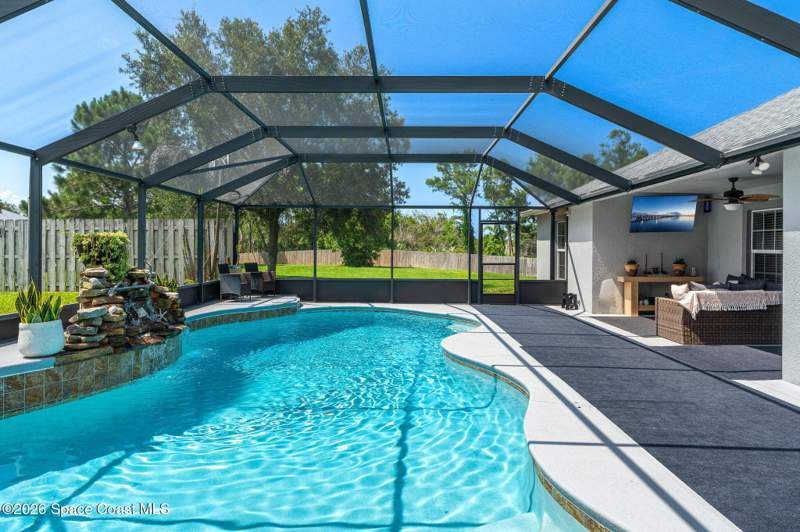 4 bedroom Single Family Residence at 4148 Gardenwood Circle, Cypress Creek Subdivision Phase 2, Grant — photo 3