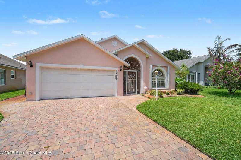 3 bedroom Single Family Residence at 2479 Coral Ridge Circle, James Landing, Melbourne — photo 1