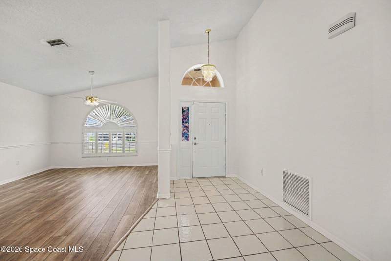 3 bedroom Single Family Residence at 2479 Coral Ridge Circle, James Landing, Melbourne — photo 4