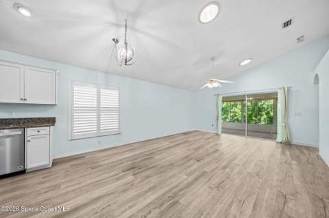 7895 Citrus Creek Drive, Melbourne FL - photo 7 of 28
