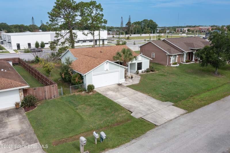 3 bedroom Single Family Residence at 1370 Welser Avenue, Port Malabar Unit 21, Palm Bay — photo 3