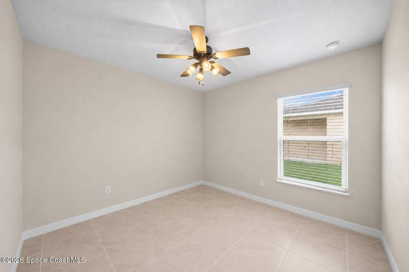 4 bedroom Single Family Residence at 3709 Grappler Circle, Gardens At Waterstone Phase 2, Palm Bay — photo 5