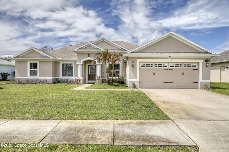 5 bedroom Single Family Residence at 1121 Morgan Circle, Pinewood Estates, Palm Bay — photo 1