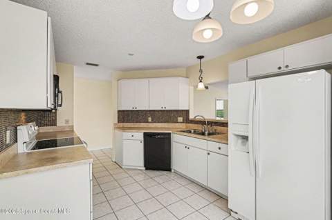 745 Pine Island Drive, Melbourne FL - photo 13 of 32